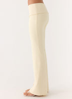 Renae Low Rise Pants - Baby Yellow