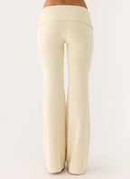 Renae Low Rise Pants - Baby Yellow
