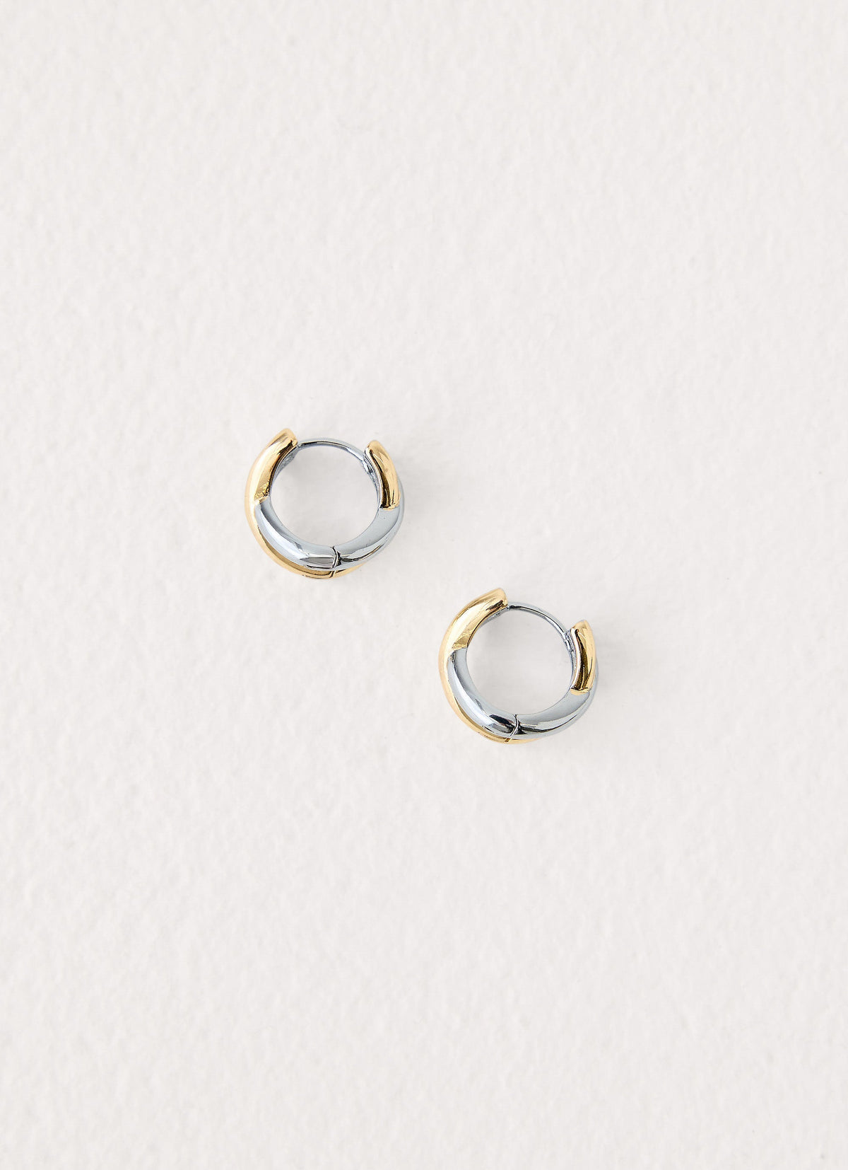 Yin & Yang Earrings - Silver /Gold